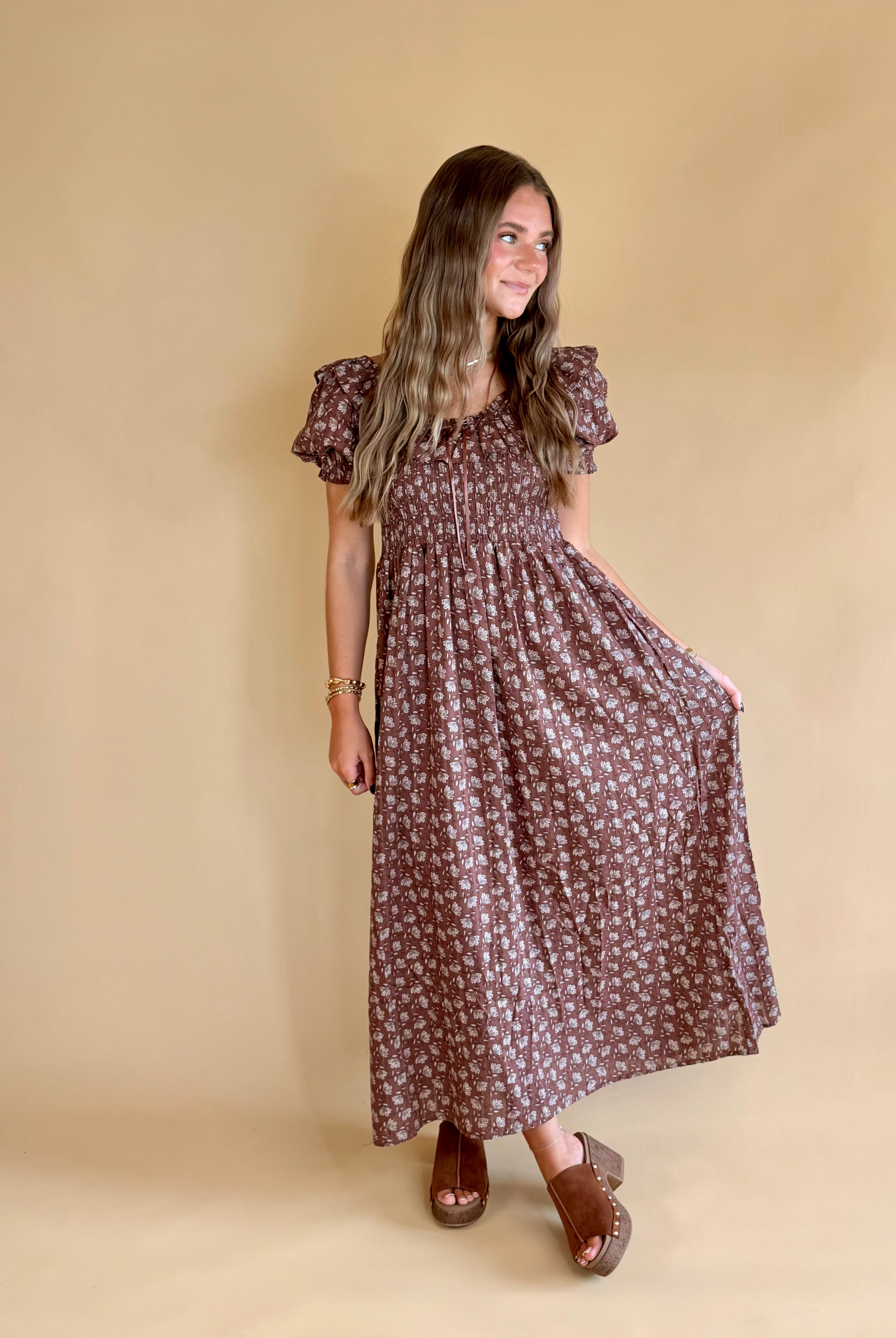 Mommy and me, family photo looks, burgundy dress, maxi dress, flowy dress, transitional, fall pieces