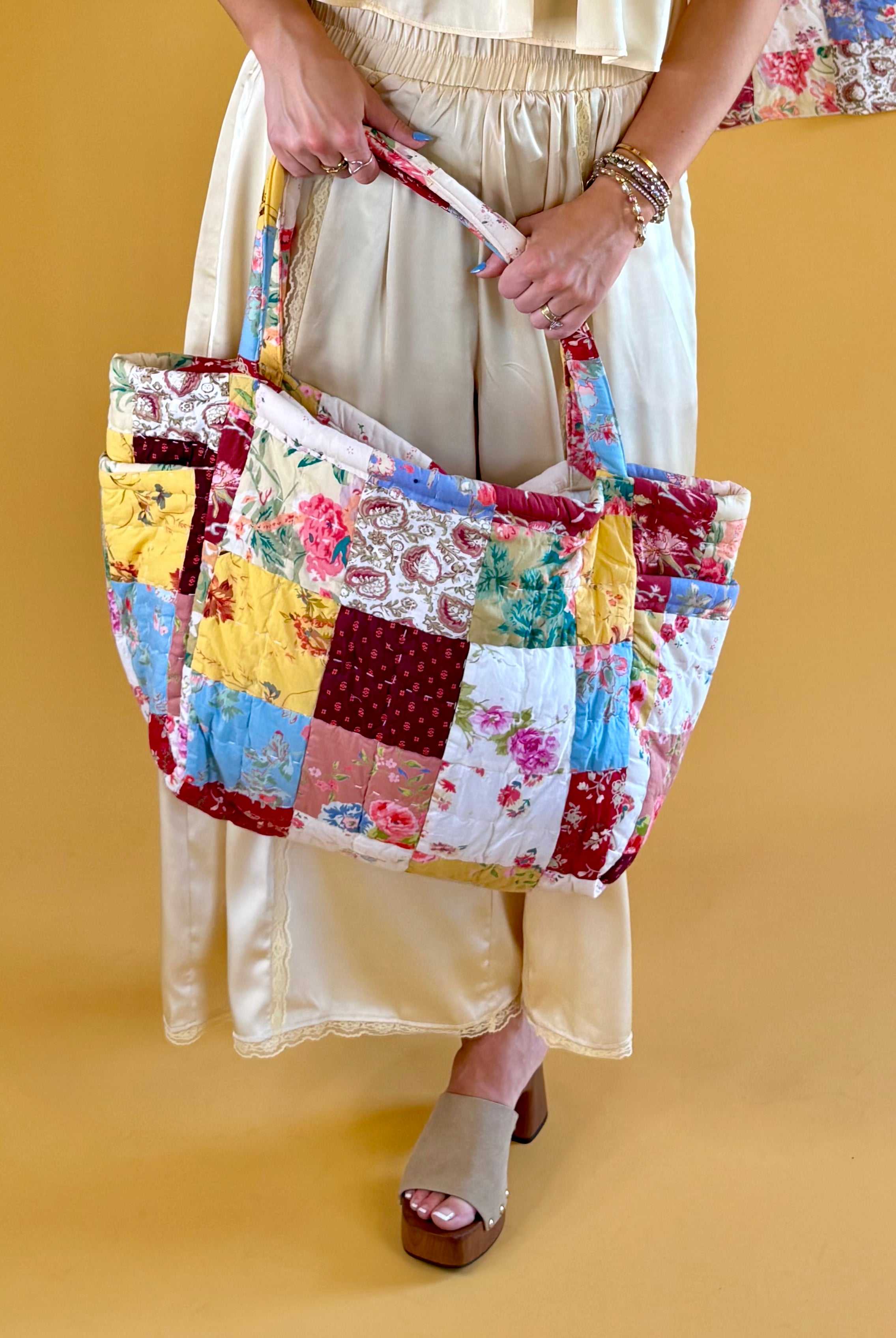 quilted bag, tote bag, weekender tote, quilt, vintage, patchwork, grandma core, boho accessories