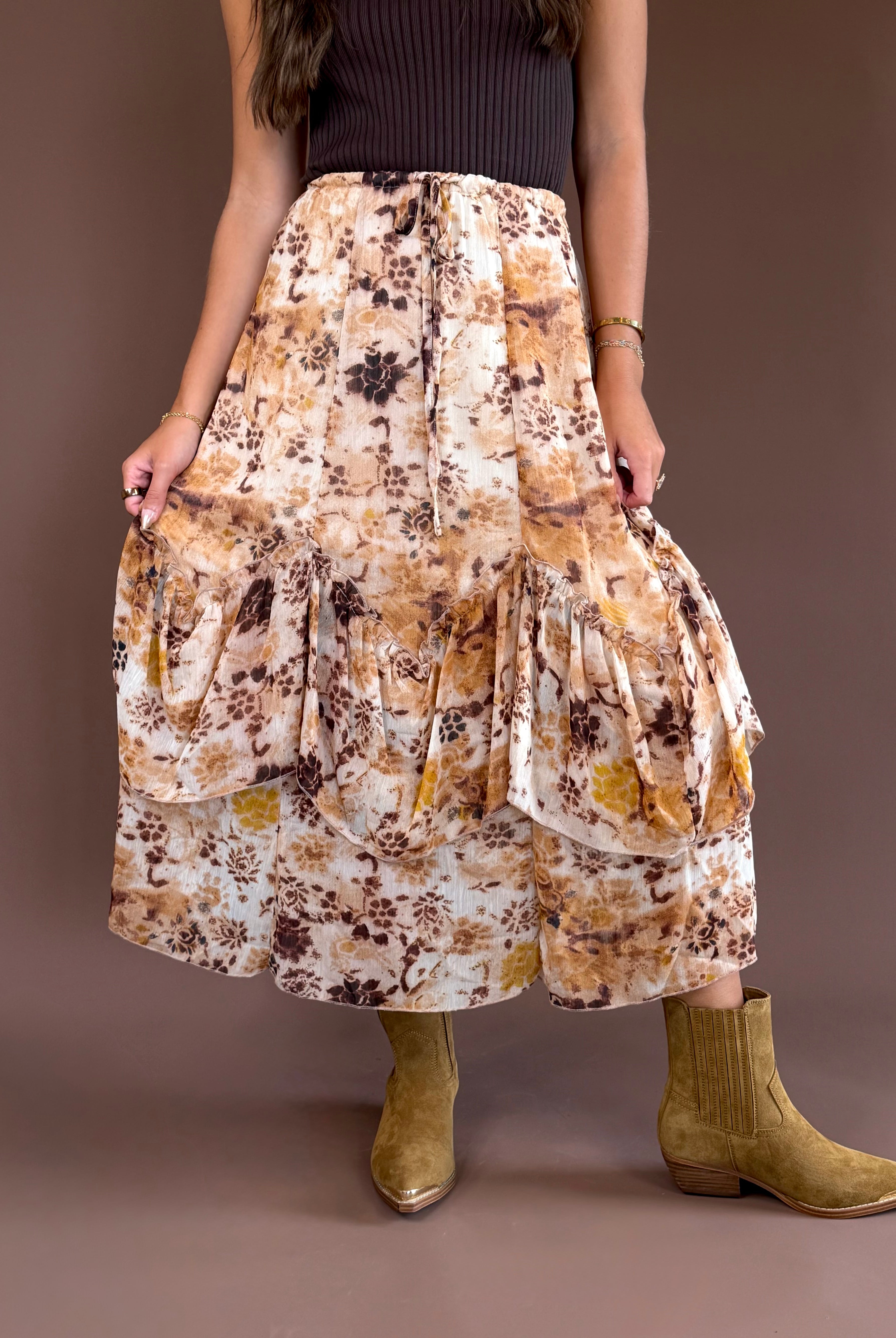 Rein Me In women’s floral-print midi skirt with romantic ruffle tiers and a comfortable drawstring elastic waistband.