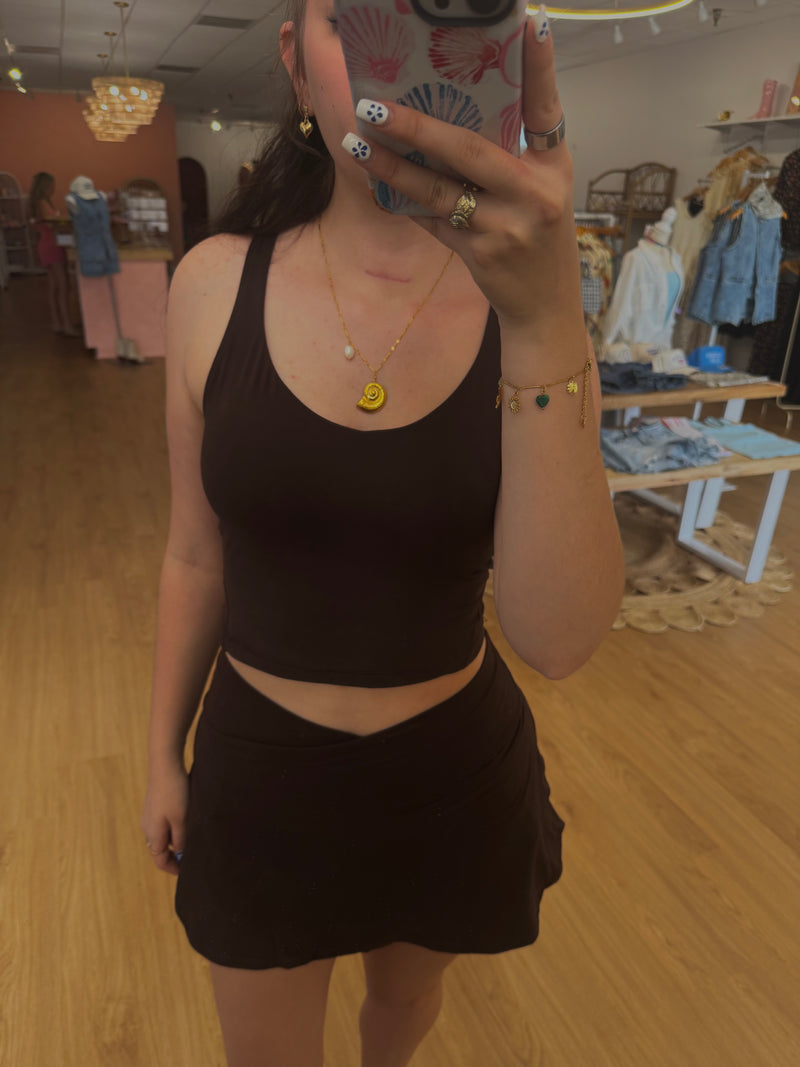 Basic Butter V Shaped Waist Skort