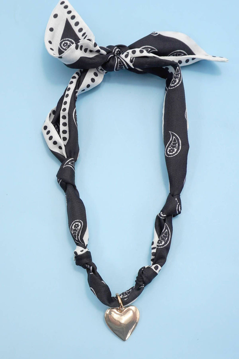Handcrafted Scarf Interchangeable Charm Necklace | 80N92095