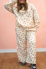 Heavy and Oversized Floral Fleece Pants