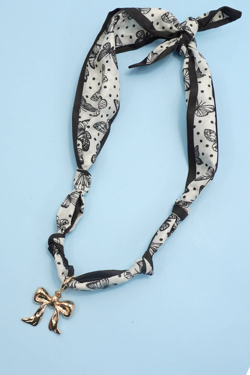 Handcrafted Scarf Interchangeable Charm Necklace | 80N92095