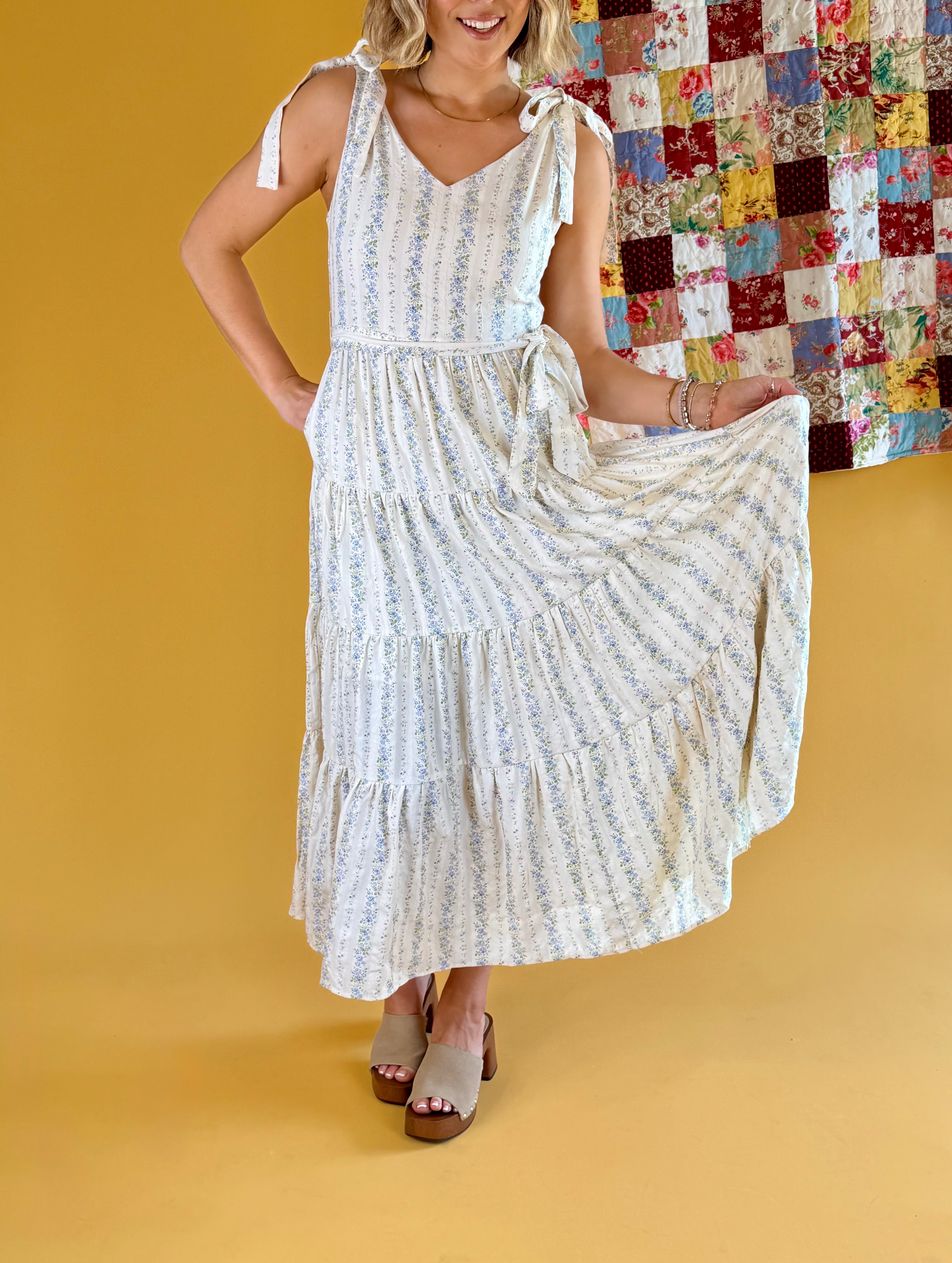 Maxi Dress, Floral Dress, Tie Strap Dress, Summer Dress, trendy Dress, Waist Tie Dress