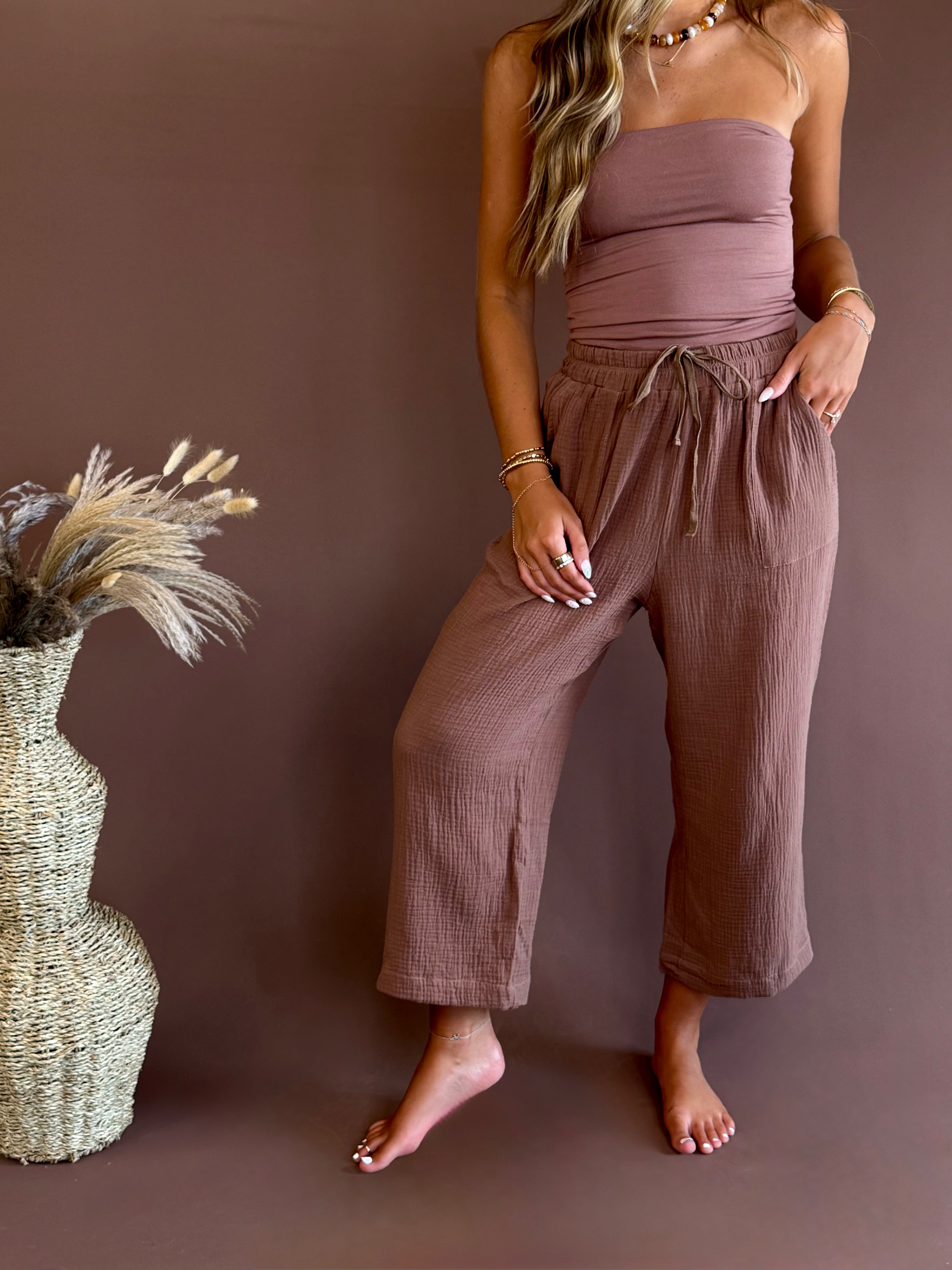 Brown gauze pant, lounge wear, gauze pant, brown pant, drawstring pant, cropped pant