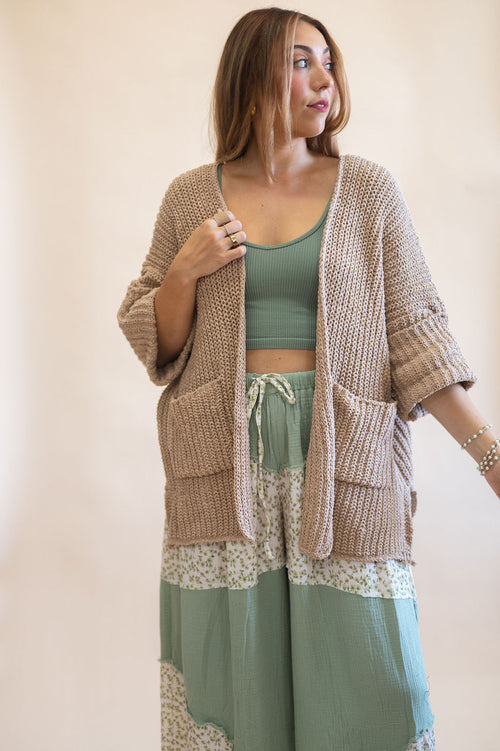 Chunky Chenille Cardigan: Powder Cocoa