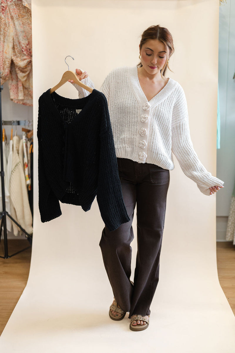 POL Chunky Soft Flower Button Cardigan