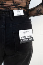 Judy Blue Rigid Magic High Waist Barrel Trouser Jeans: Black