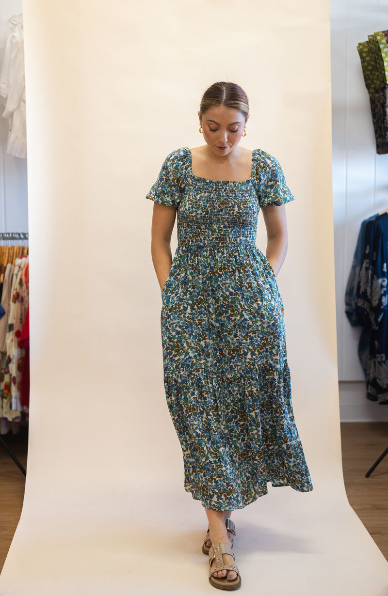 Flirty Floral Puff Sleeve Dress