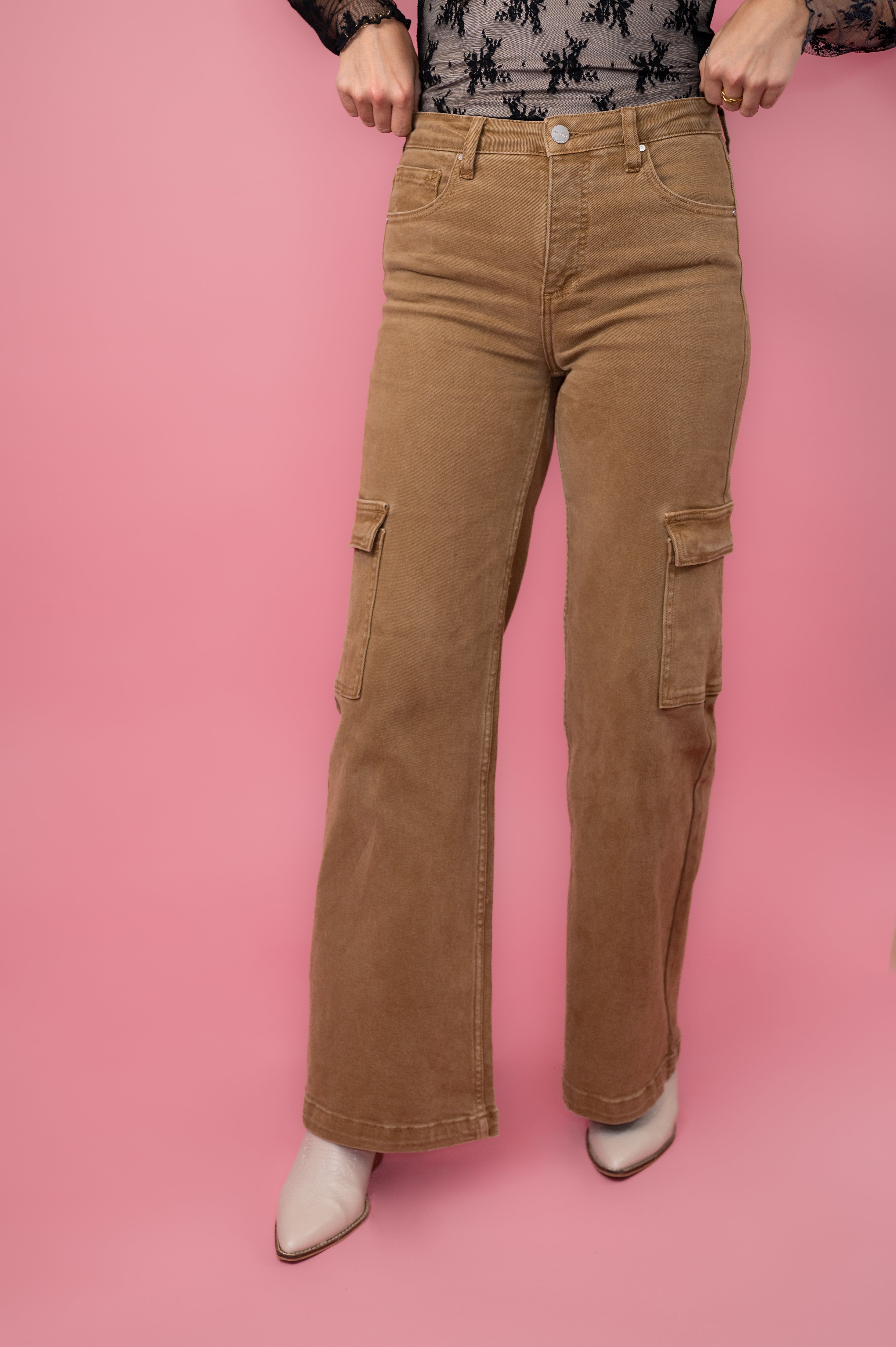 cargo pant, cargo jeans, risen jeans, carhartt, cargo, trendy jeans, boutique, judy blue, vervet jeans