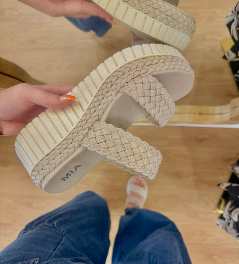 MIA Yoshi Platform Sandal: Ecru