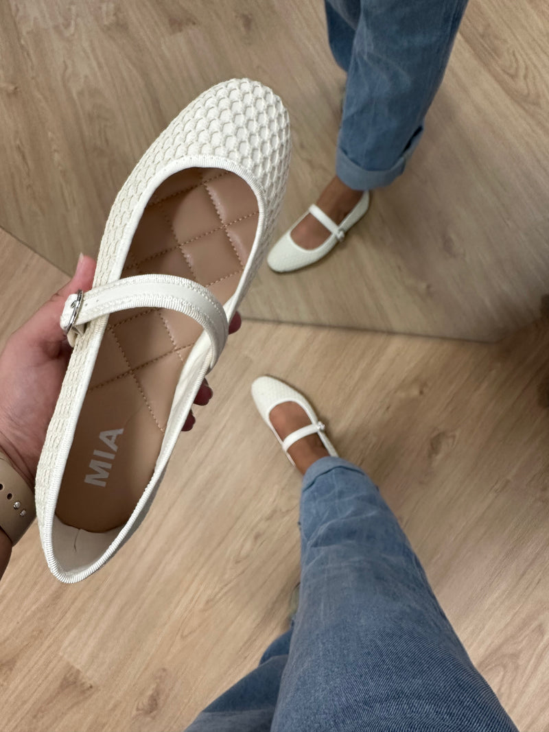 MIA Bone and Mesh Flat