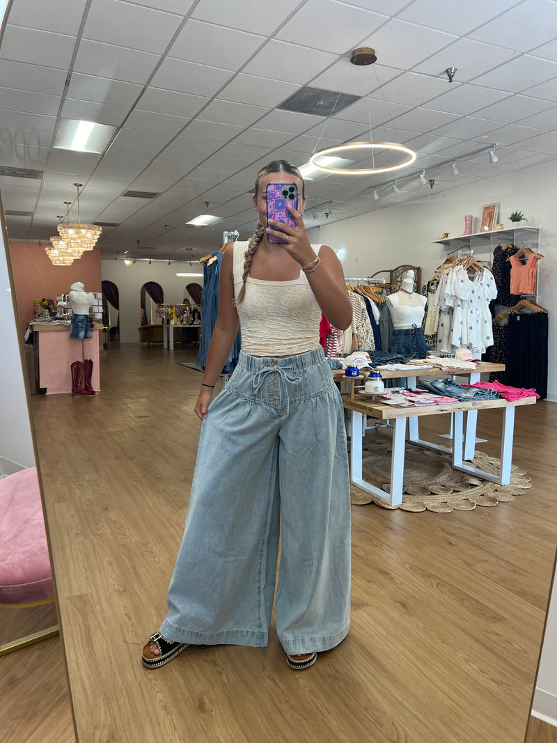Extra Flared Drawstring Jeans