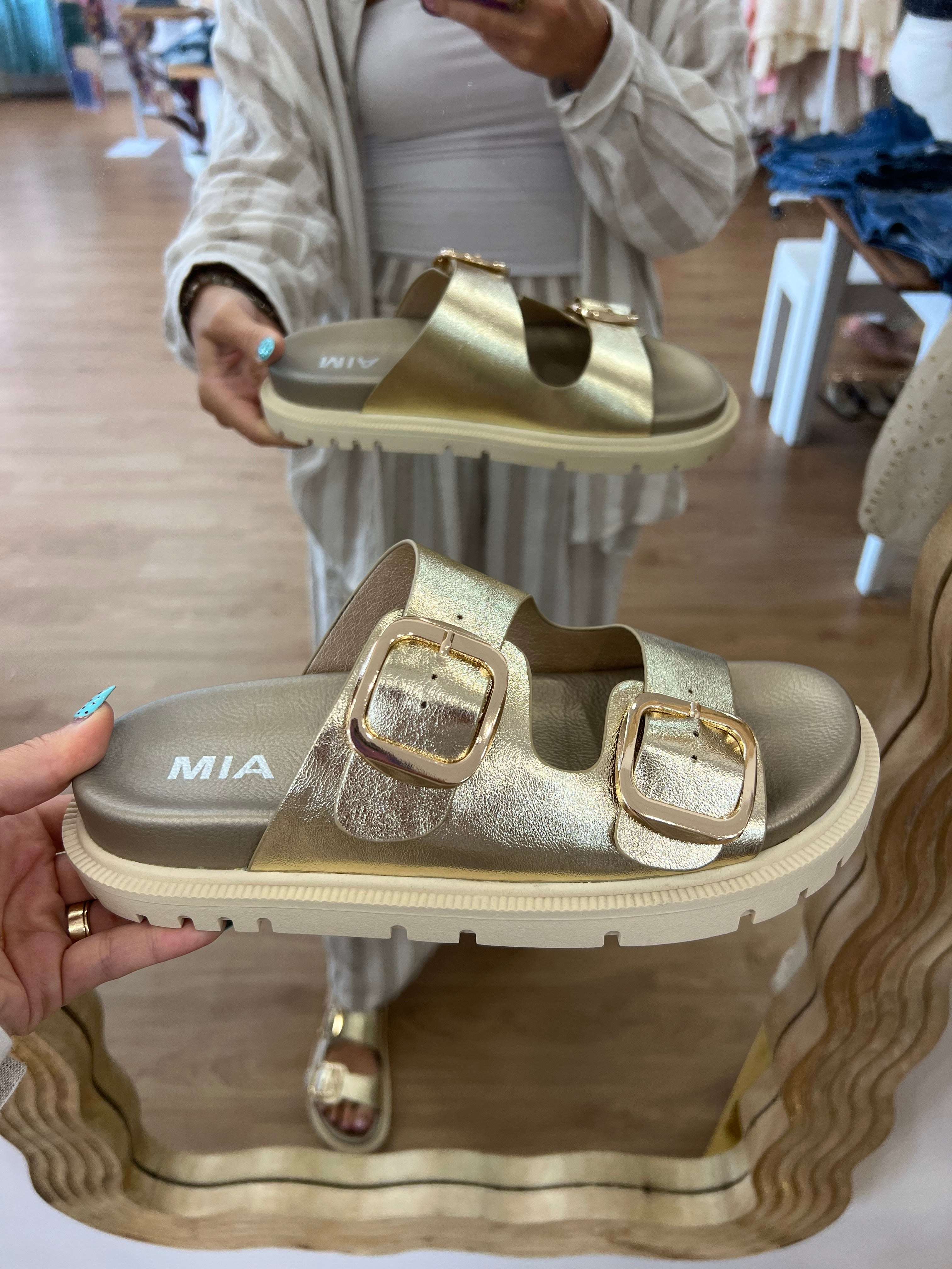 gold sandal,summer sandal, flip flops, birkenstock, metallic gold slide sandal, trendy footwear, sandals under $100