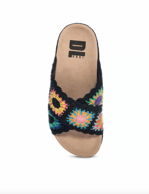 Tacoma Crochet Slide Sandal: Black