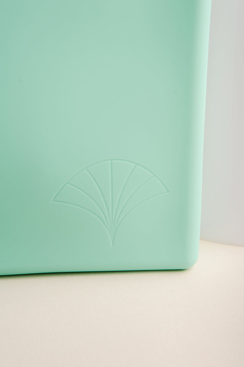 The Esty & Co. Silicone Summer Bag