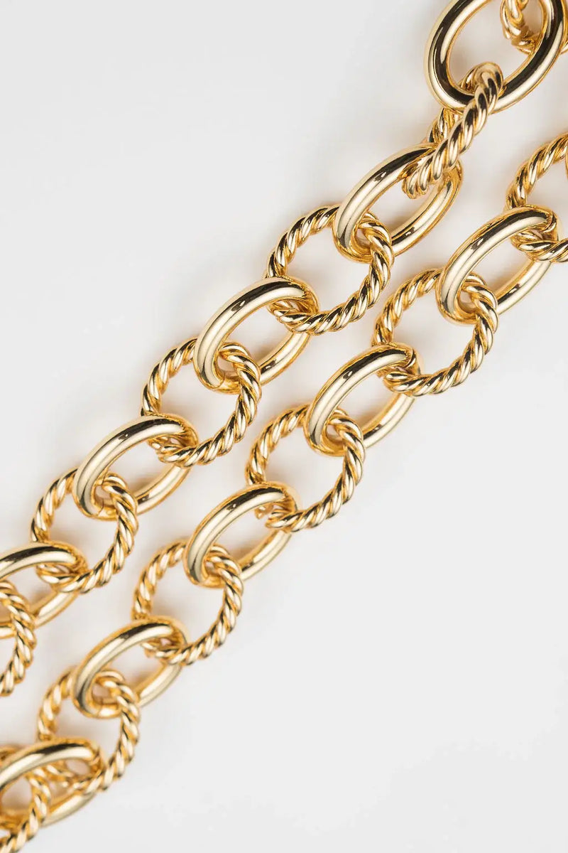 18 Gold Twisted Chain Link Statement Necklace