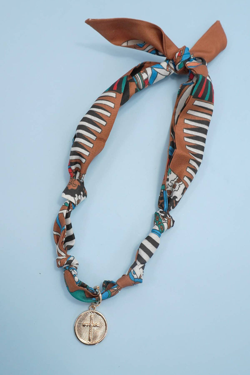 Handcrafted Scarf Interchangeable Charm Necklace | 80N92095