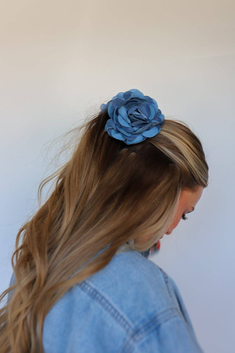 GRANDPA DENIM FLOWER CLAW