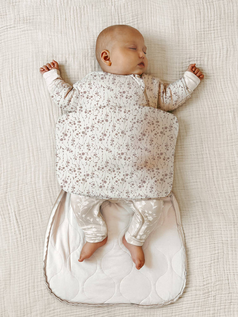 Gunamuna Transitional Long Sleeve Swaddle