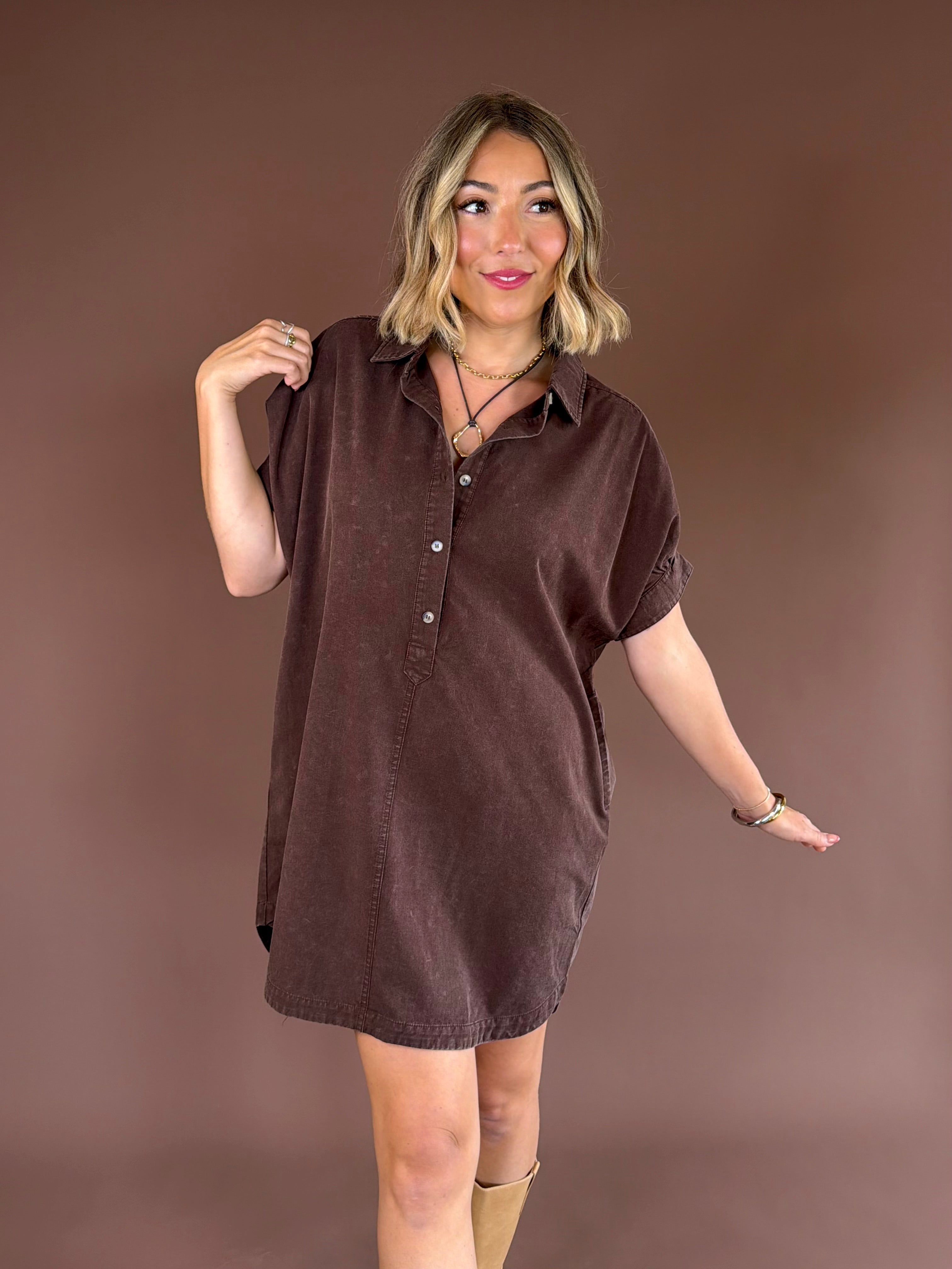Coffee Run women’s mocha brown button-down T-shirt dress with short sleeves, a relaxed fit, and mineral-washed cotton fabric.