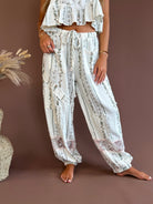 boho pants, jogger pants, beach pants, matching sets, floral print, trendy pants